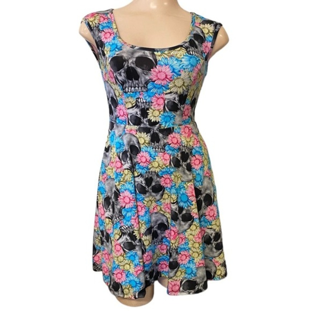 Hot Topic Skull Floral Skater Dress‎ Women's Small Sleeveless Cutout Back